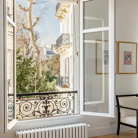 Apartment Veeve - Orsay Artistry